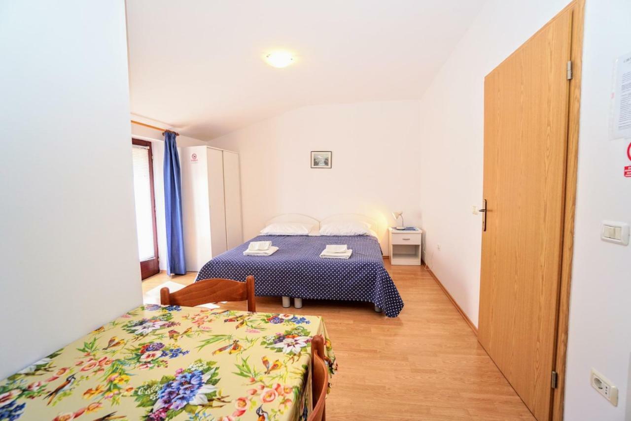 סבודרייה Apartment Daniela מראה חיצוני תמונה