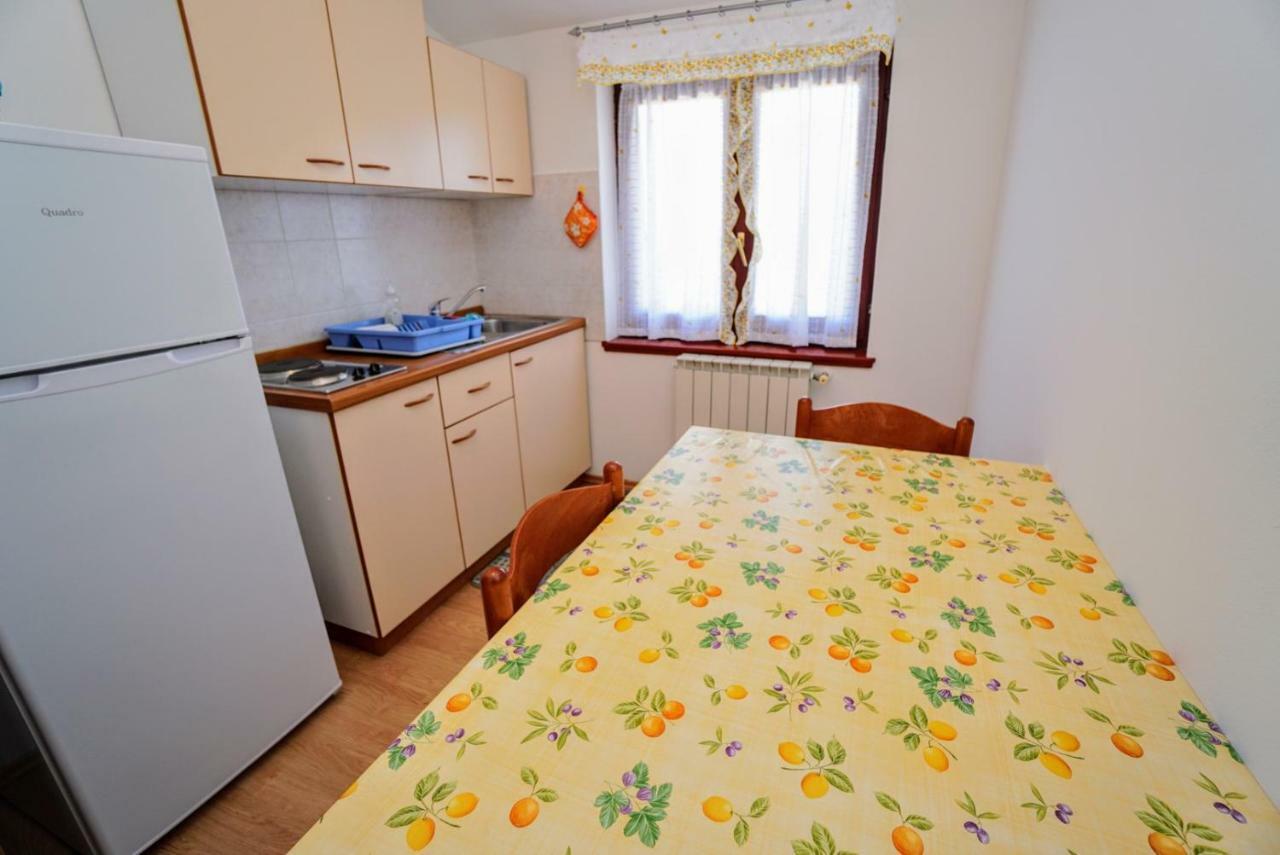 סבודרייה Apartment Daniela מראה חיצוני תמונה