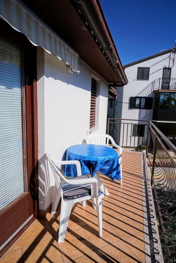 סבודרייה Apartment Daniela מראה חיצוני תמונה